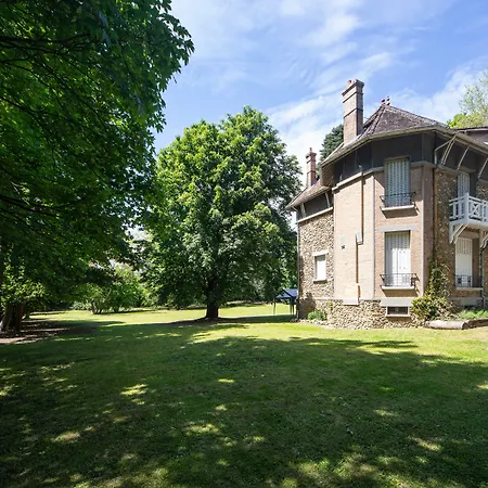 Demeure Du Saule Madame Bed and Breakfast Thieux (Seine-et-Marne)